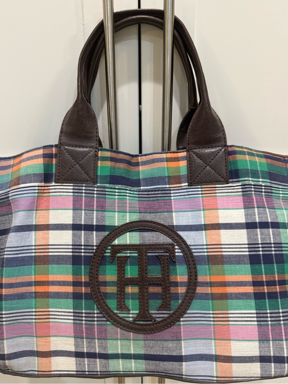 Tommy Hilfiger Bag Madras Plaid Fabric W Faux Leather Pockets Measures 14x10x6